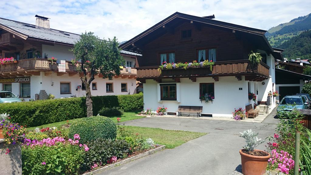 Haus Reason Apartamento Kitzbühel Quarto foto